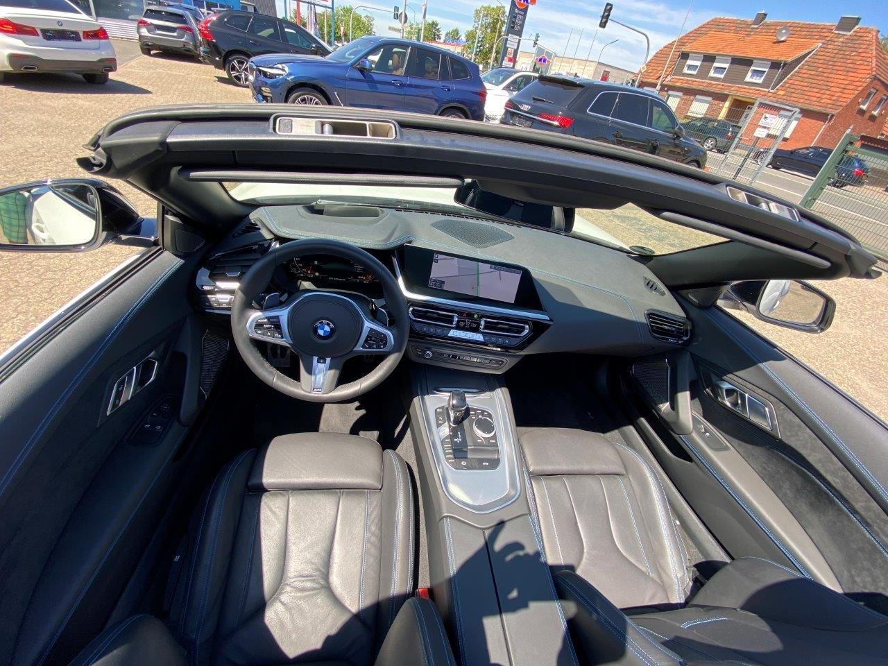 MEINUNFALLAUTO BMW Z4 M40i Roadster Adaptives M Fahrwerk M Sportsitze